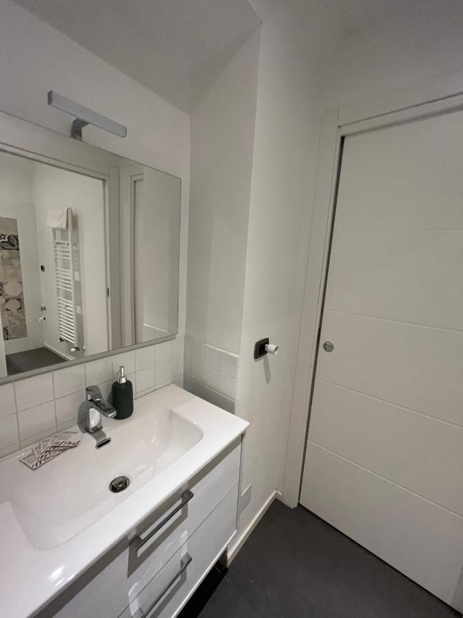 Suite The Brick - Host By Traveller'S Nest Turim Exterior foto